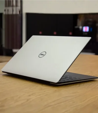 Dell XPS 9370 silver aluminum